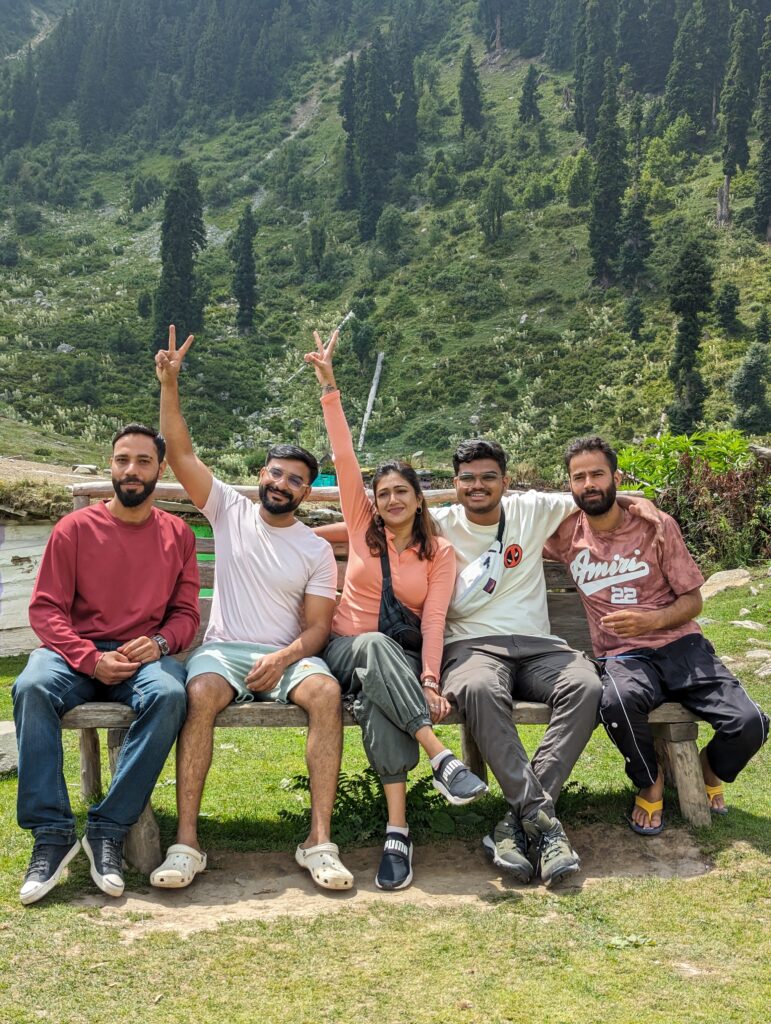 pic clients in kashmir sitting
