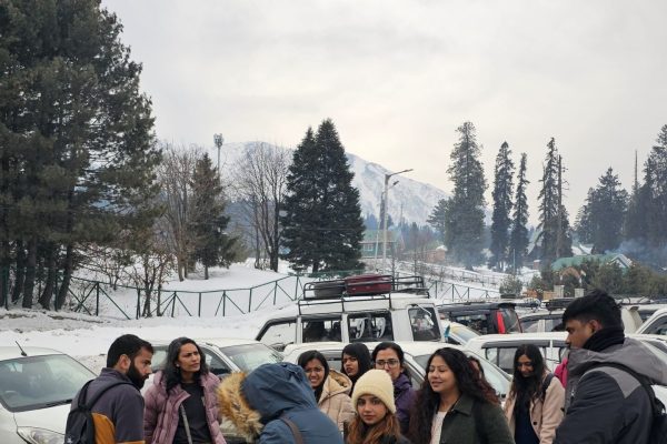 kashmir budget trip